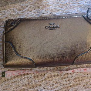 COACH F52645 BRASS GRAIN LEATHER MICKIE ACCORDION ZIP WALLET MSRP $275
